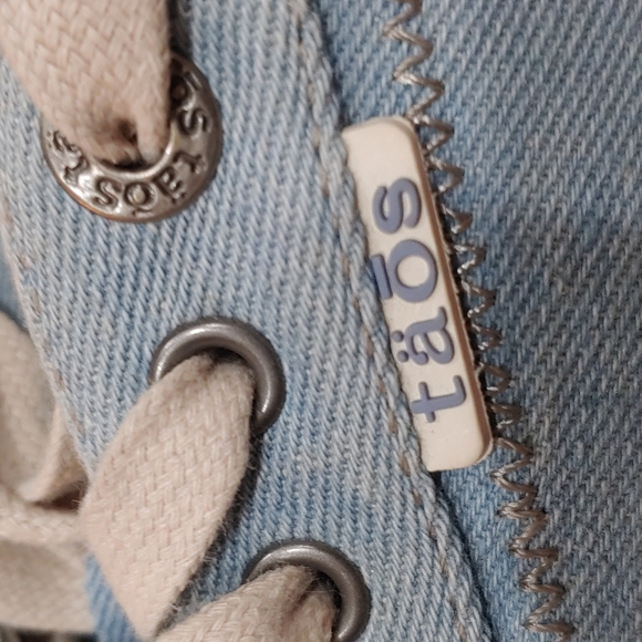 Taos Footwear Star size 11 lace up sneakers - Picture 9 of 11